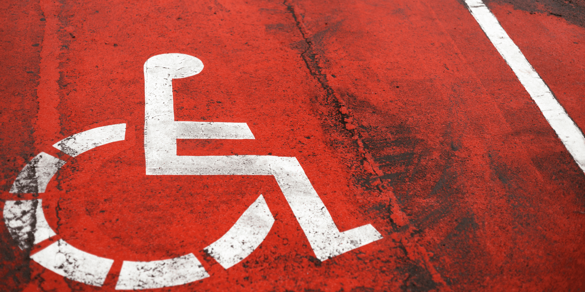 Illustration de la reconnaissance du handicap en Belgique en 2026 : médecin évaluant l’autonomie d’une personne, démarches officielles via My Handicap et allocations disponibles.